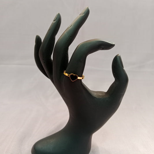 Blingso Black Heart Golden Ring – Main View