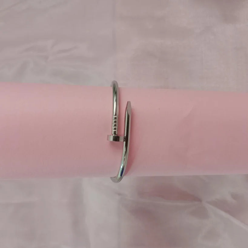 Silver Nailhead Bracelet bracelet by Blingso