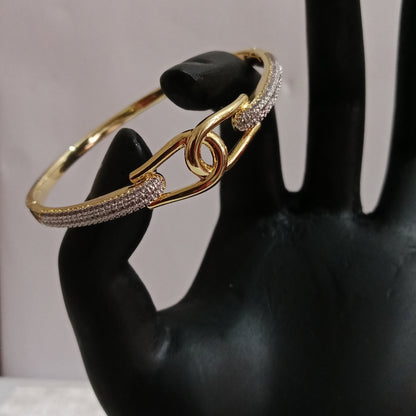 Luxury AD Bracelet on black hand stand – Blingso