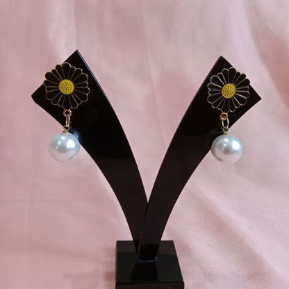Black Daisy Pearl Drop Earrings