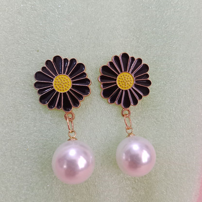 Black Daisy Pearl Drop Earrings