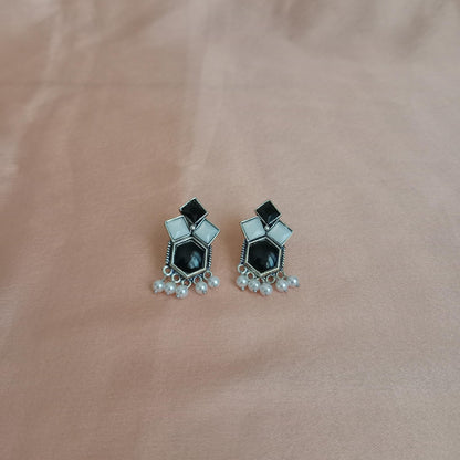 Black White Geo Pearl Earrings