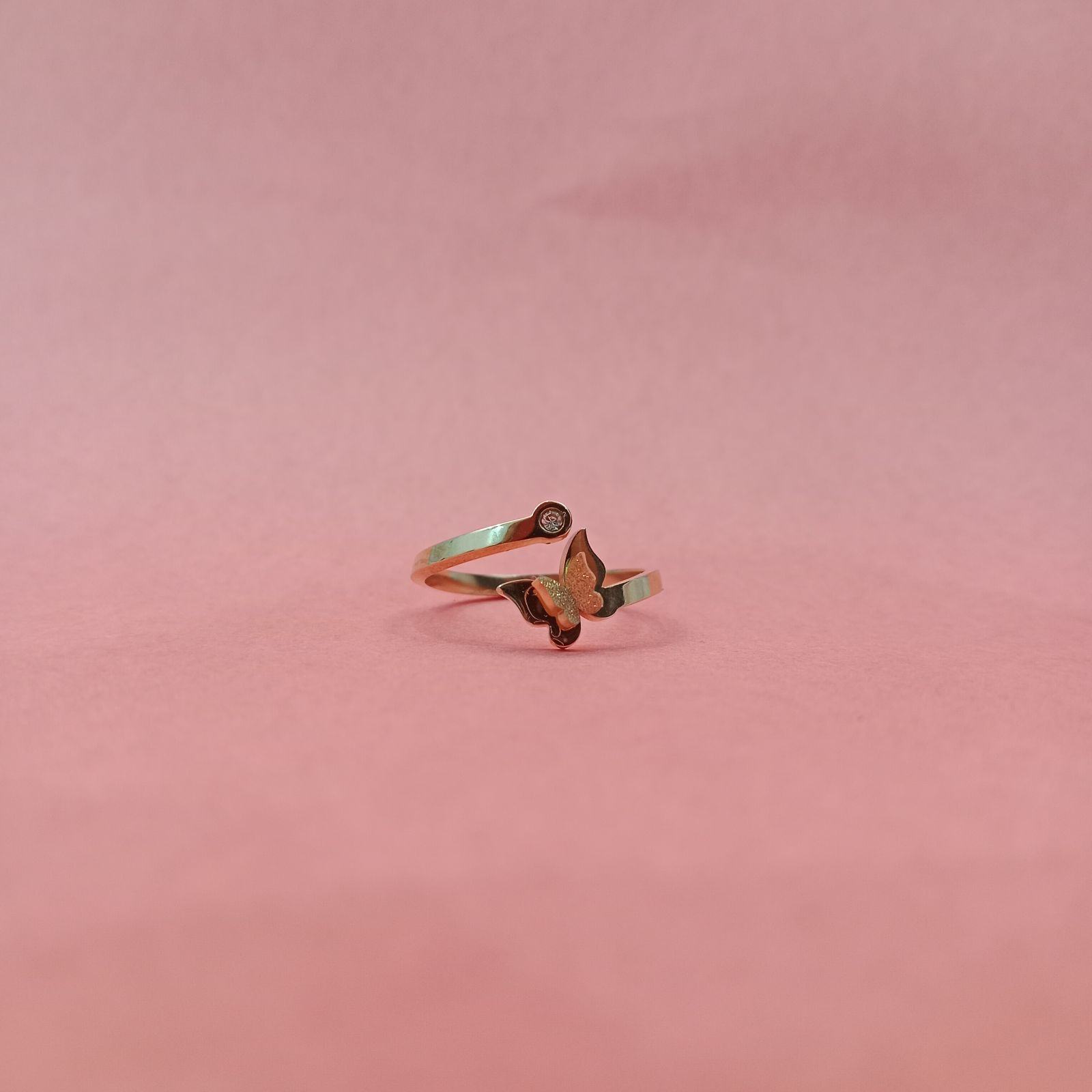Blingso Butterfly Open Golden Ring – View 4