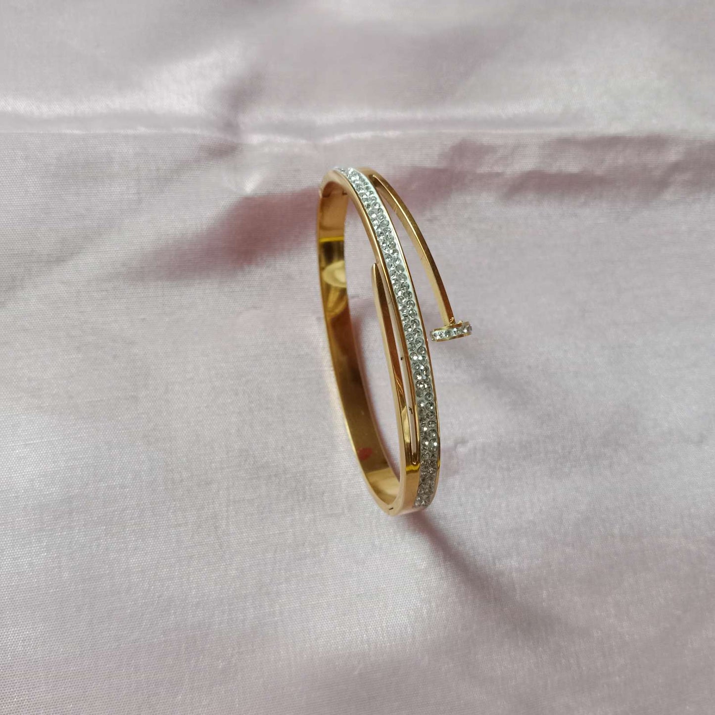 Cartier Inspired Golden Bracelet – skin-friendly, anti-tarnish bracelet