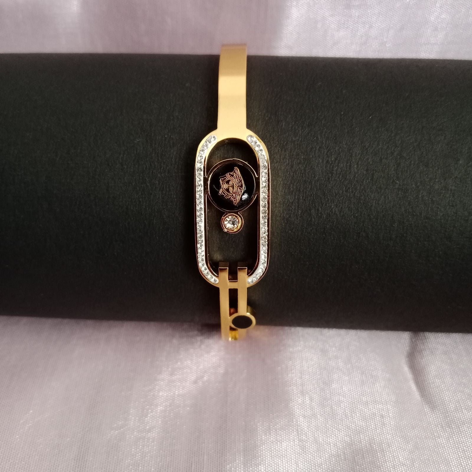 Blingso Elegant Black & Golden Bracelet – View 2