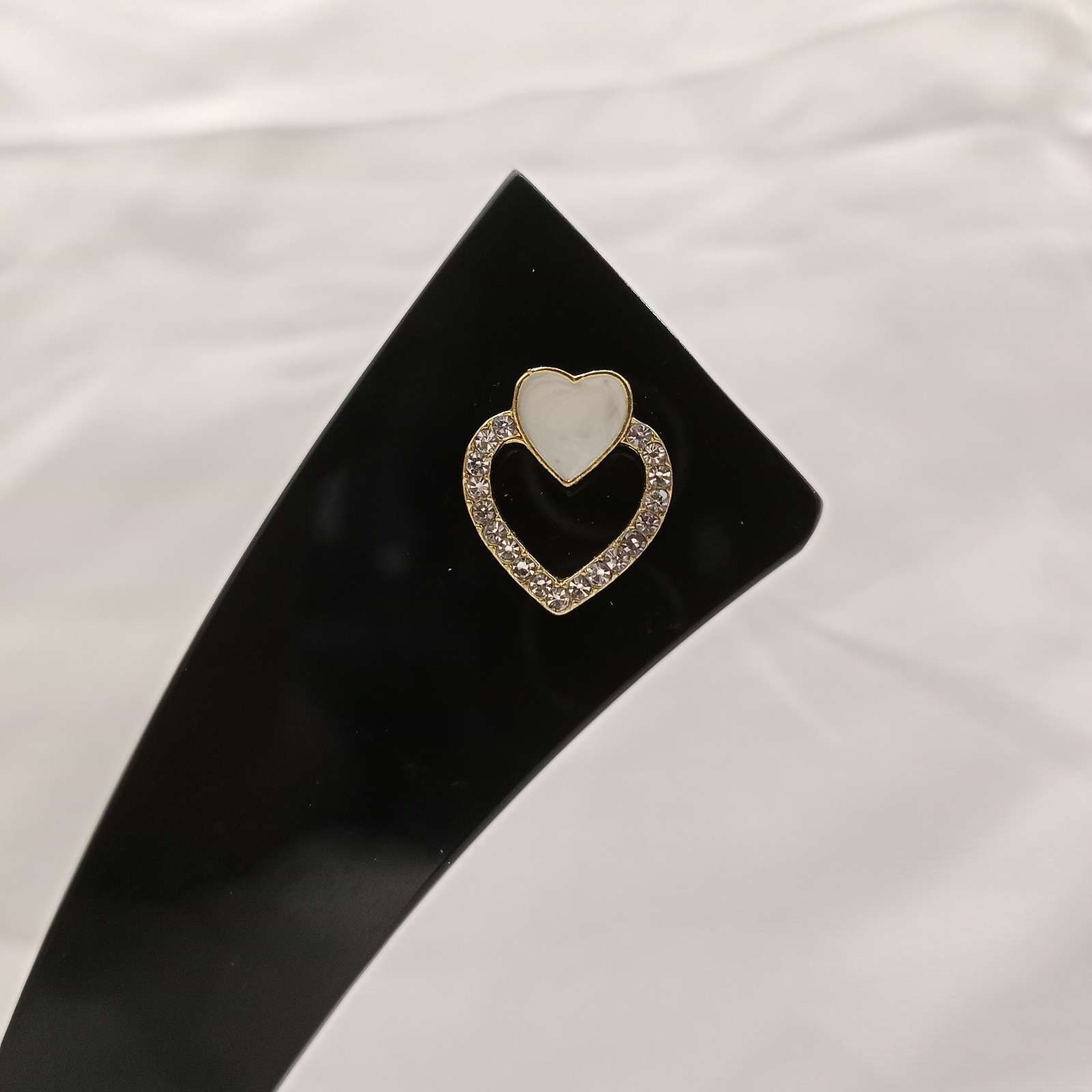 Gold enamel heart stud earring on display stand – Blingso