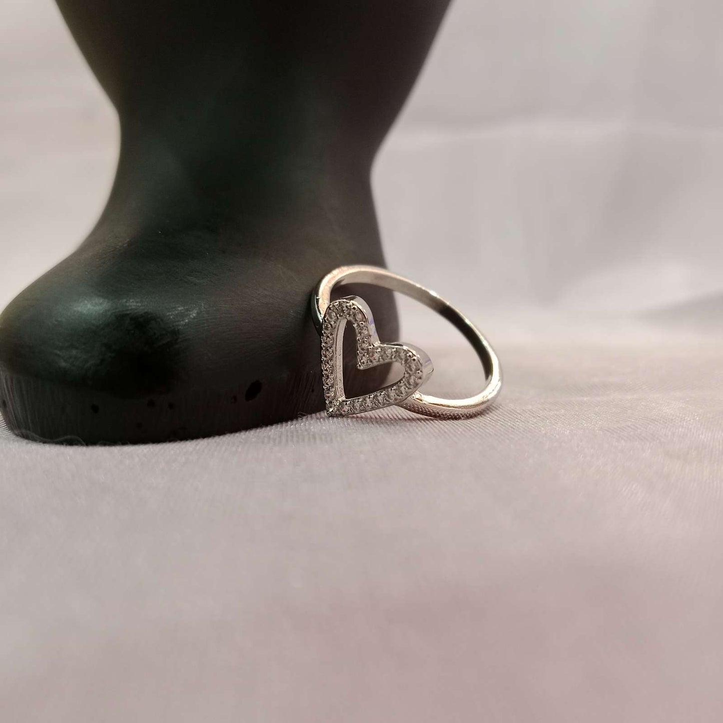 Blingso Hollow Heart Silver Ring – View 3