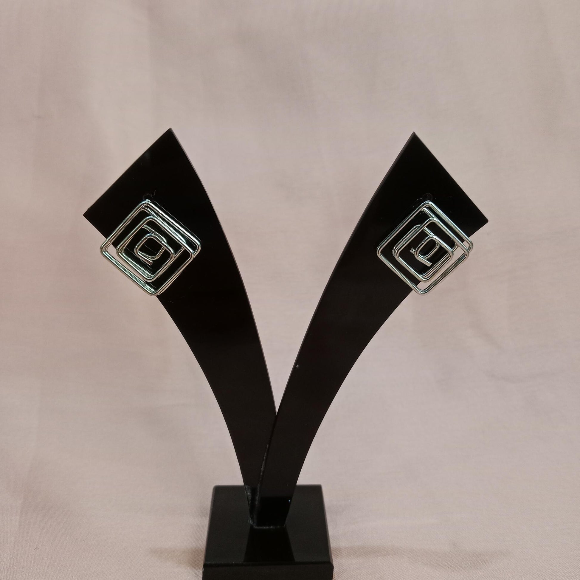 Minimal Geometric Square Earrings