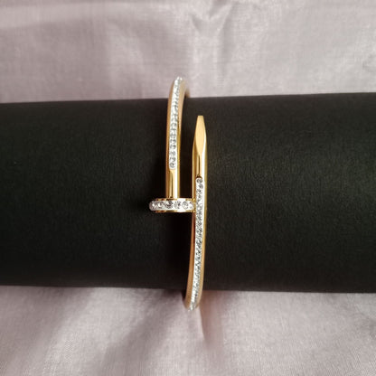 Blingso Modern Nail Style Diamond Bracelet – View 2