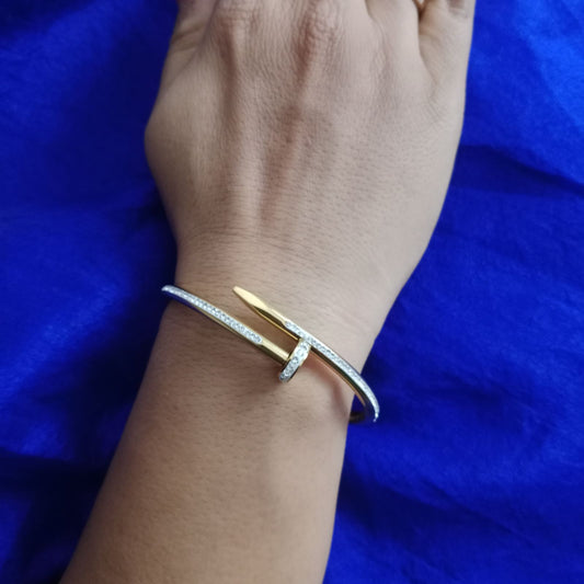 Blingso Modern Nail Style Diamond Bracelet – View 4