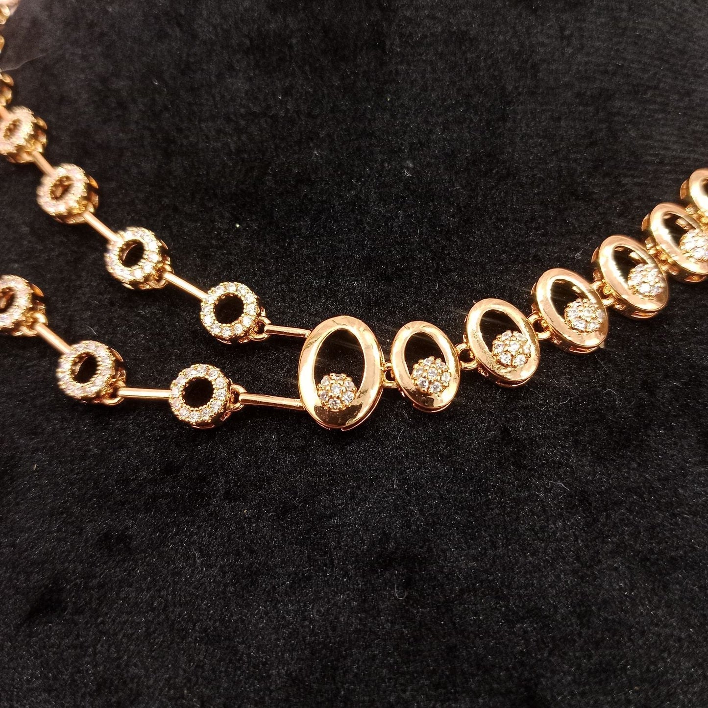Blingso Oval Motif Necklace & Earring Set – View 4