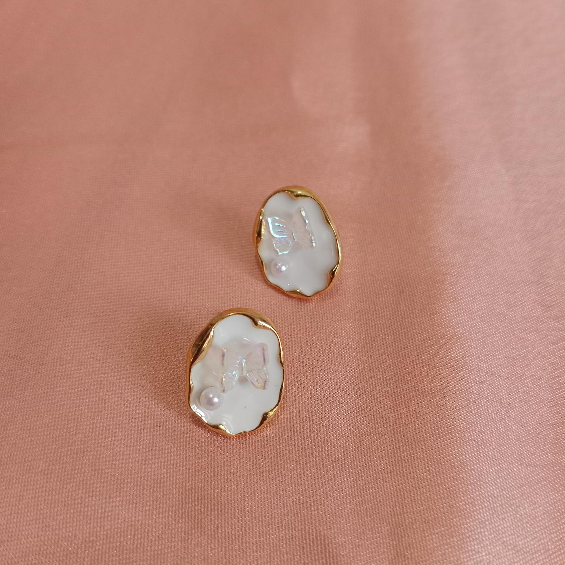 Oval Pearl Butterfly Earrings