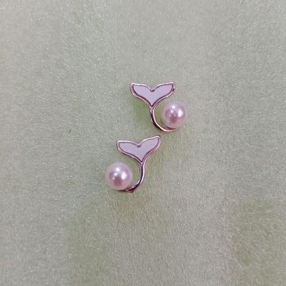 Pearl Whale Tail Stud Earrings