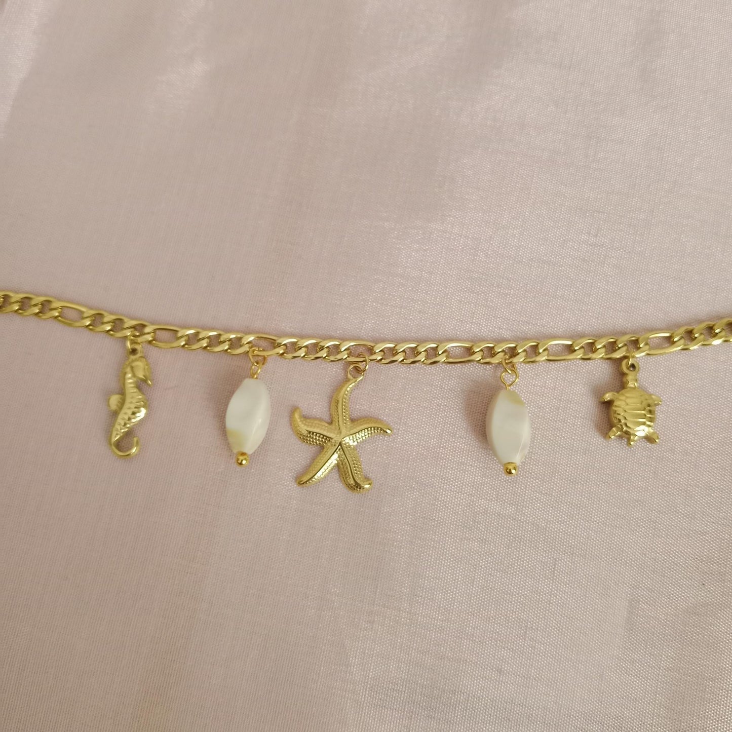 Seashell Charm Golden Chain Bracelet bracelet by Blingso