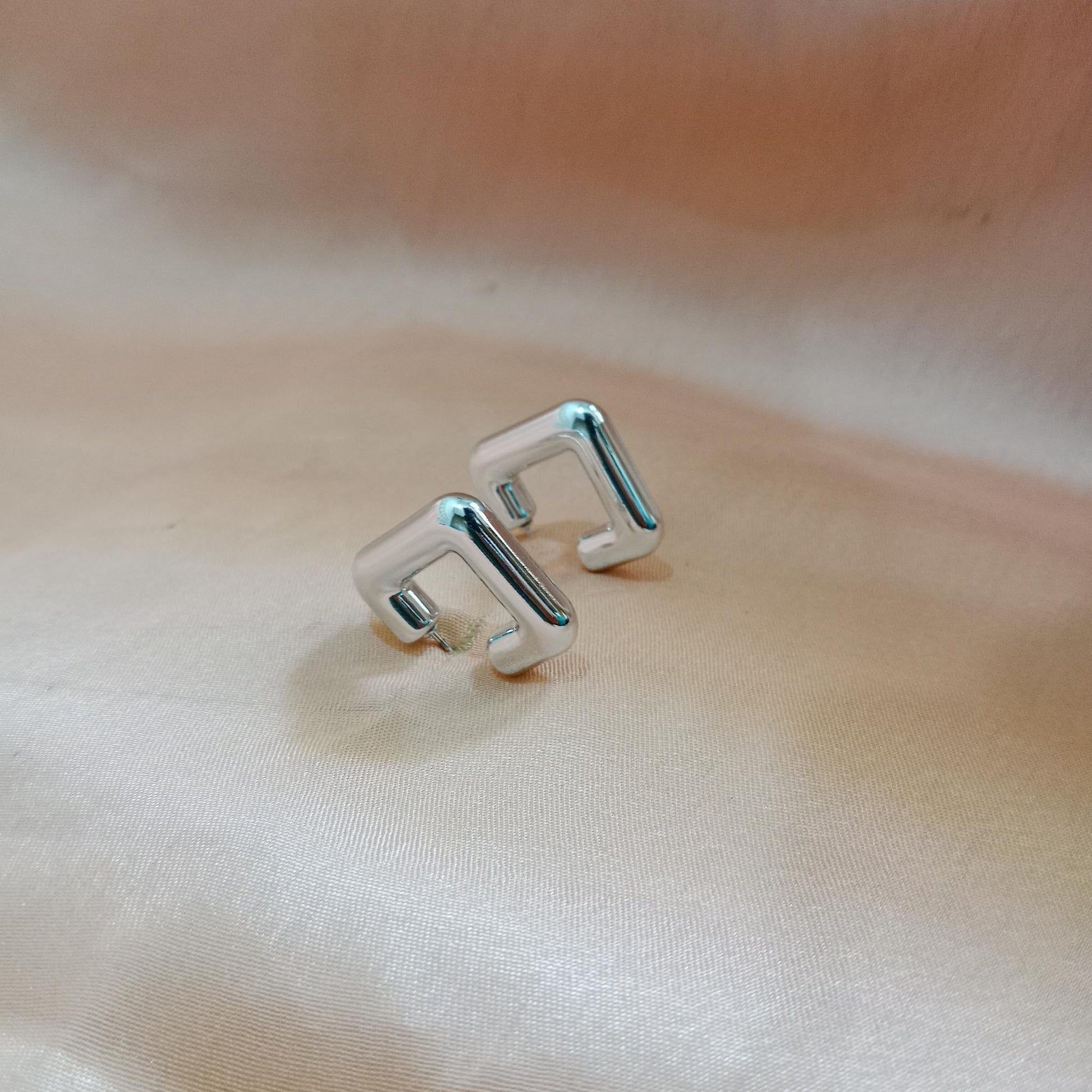 Silver Chunky Curve Stud Earrings