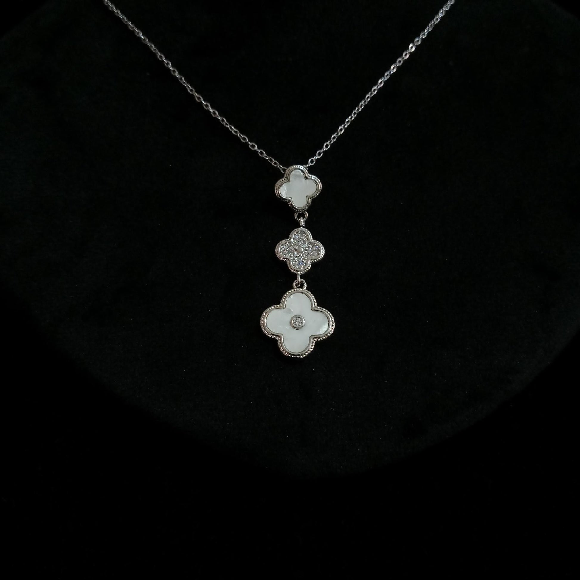 White Triple Floral Silver Pendant Neckpiece view 2